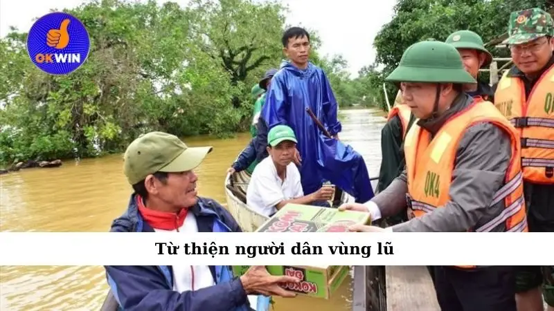 Từ thiện người dân vùng lũ