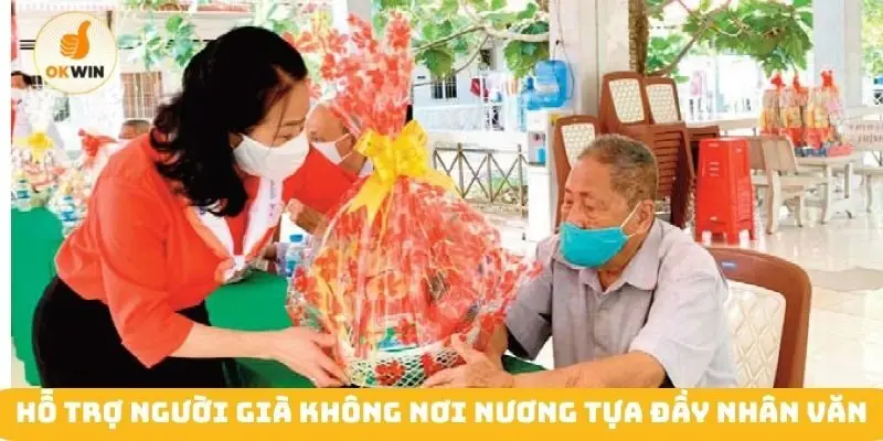 Hỗ trợ người già không nơi nương tựa đầy nhân văn